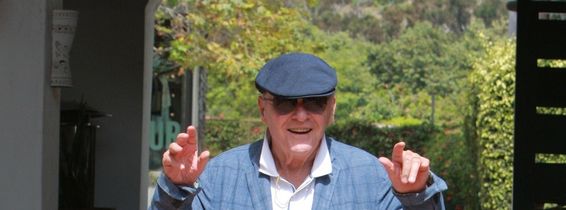 EXCLUSIVE: Anthony Hopkins Dines At Taverna Tony In Malibu With Assistant Juan Miguel - 20 Jul 2024