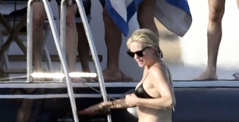 *PREMIUM-EXCLUSIVE* *MUST CALL FOR PRICING* South African–American actress Charlize Theron spotted on her Greek family holiday joined by a mystery man by her side at Paros Island.