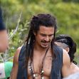 *PREMIUM-EXCLUSIVE* Orlando Bloom, Pete Davidson, &amp; cast continue filming 'Wizards' at Wangetti Beach