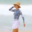 Nicole Kidman și soțul ei, Keith Urban, pe plajă/ Profimedia