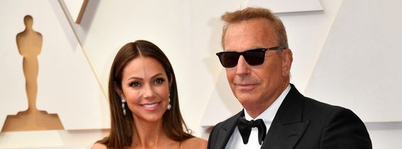 Kevin Costner și Christine Baumgartner