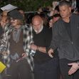 Johnny Depp, surprins în timp ce ieșea din hotel