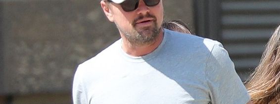 *EXCLUSIVE* Leonardo DiCaprio visits The Boboli Gardens while vacationing with his family and his BFF Tobey Maguire in Florence. Tobey's ex, jewellery designer Jennifer Meyer and their children also joined them.