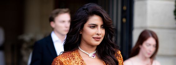 Priyanka Chopra en Bvlgari quitte l'hotel Ritz pour se rendre ŕ la soirée Bvlgari ŕ l'ambassade d'Italie