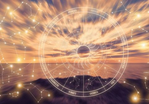 4 zodii intră într-o perioadă de succes după Eclipsa de Soare din 12 august 2026. Universul le deschide toate ușile