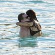 Leonardo DiCaprio, surprins în ipostaze romantice cu iubita lui/ Profimedia