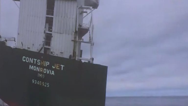 Primele imagini cu una dintre dronele maritime care au lovit o navă în largul Bulgariei