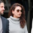*EXCLUSIVE* Makeup free Mila Kunis enjoys lunch at the San Vicente Bungalows