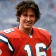 Keanu Reeves, în The Replacements