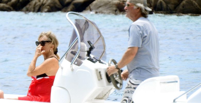 EXCLUSIVE: Kurt Russell and Goldie Hawn sighted on a speedboat in Greece