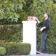 PREMIUM EXCLUSIVE Ben Affleck Emerges With Slicked Back Hair As He Retrieves His Breakfast Delivery