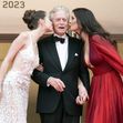Catherine Zeta-Jones și Michael Douglas, însoțiți de fiica lor la ceremonia de deschidere a Festivalului de la Cannes. Tânăra de 20 de ani, superbă într-o rochie din dantelă