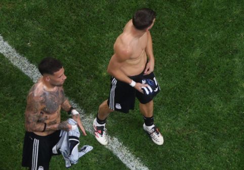 Controversă uriașă! FIFA a luat decizia, după ce englezii au cerut suspendarea jucătorilor Argentinei la finala Mondialului