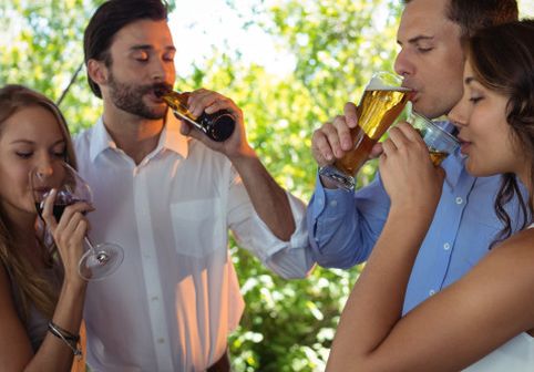 Ce se întâmplă în corp dacă renunți la alcool timp de o lună. 8 efecte pe care trebuie să le știi