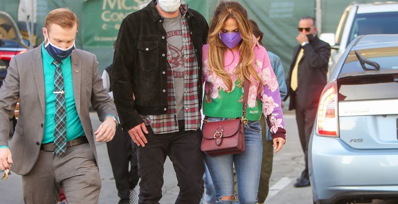 Ben Affleck și Jennifer Lopez au mers la cinematograf alături de copiii lor