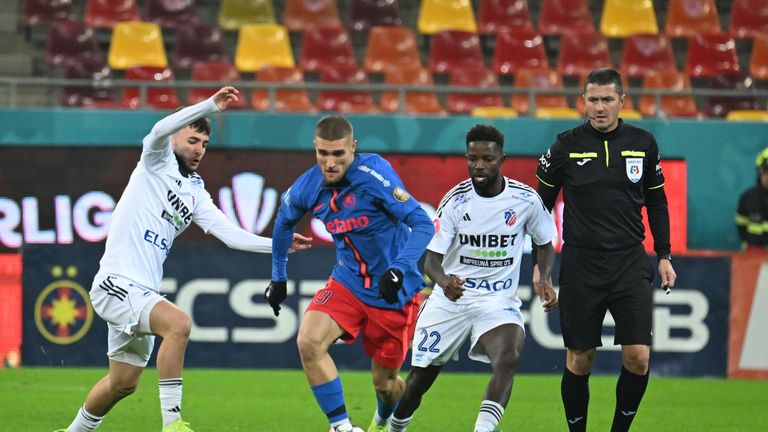 FOTBAL:FCSB-FC BOTOSANI, SUPERLIGA SUPERBET (8.12.2024)