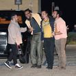 Jason Momoa, fotografiat alături de prieteni, după o petrecere pe cinste