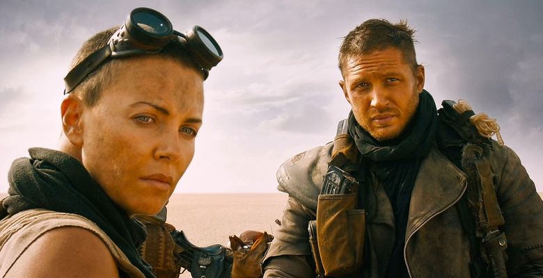 Tom Hardy și Charlize Theron, în Mad Max: Fury Road (2015).