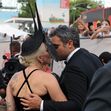 Lady Gaga și Michael Polansky pe covorul roșu la premiera filmului „Joker Folie Ă Deux”/ Profimedia