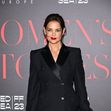 Cum arată Katie Holmes când renunță la jeanși