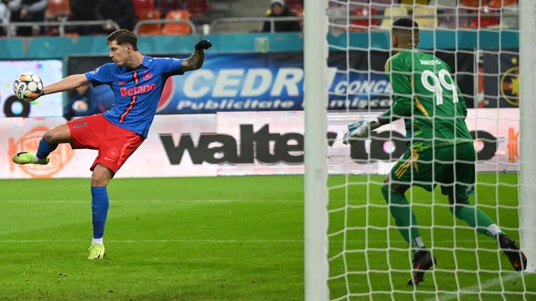 FOTBAL:FCSB-FC BOTOSANI, SUPERLIGA SUPERBET (8.12.2024)