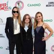 Angelina Jolie, Vivienne Jolie-Pitt și Kristen Bell