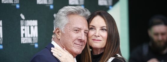 Dustin Hoffman și soția lui, Lisa