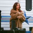 *PREMIUM-EXCLUSIVE* Sofia Vergara transforms into drug Queenpin, Griselda Blanco as she is seen for the first time on the set of the Netflix drama  'Griselda' in LA