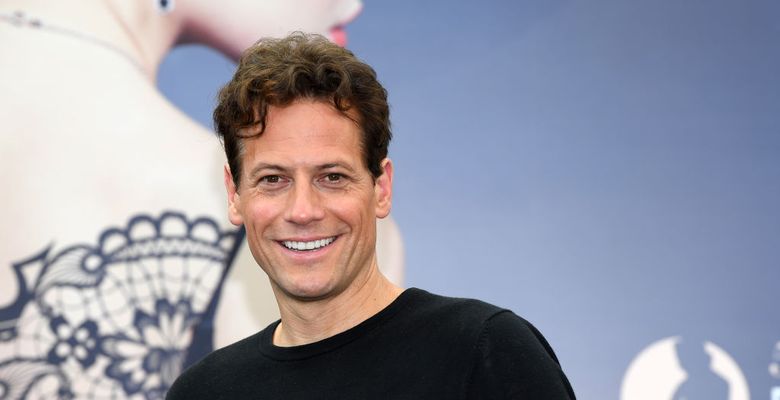 Ioan Gruffudd, prima apariție publică cu iubita tânără după divorțul de Alice Evans