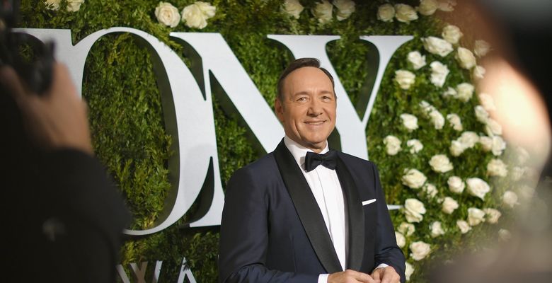 2017 Tony Awards - Red Carpet