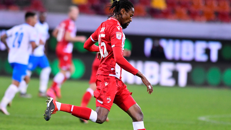 Abdoulaye Ba, în tricoul lui Dinamo / Foto: Sport Pictures