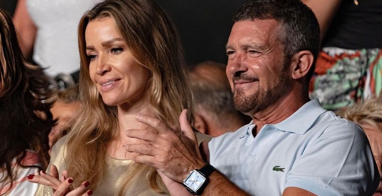 Antonio Banderas and Nicole Kimpel together with their twin sister Barbara Kimpel and her boyfriend the French actor Frederic Lerner enjoy the concert in Marbella Starlite of the famous Spanish singer-songwriter Joan Manuel Serrat