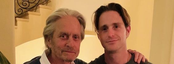 michael douglas si cameron douglas