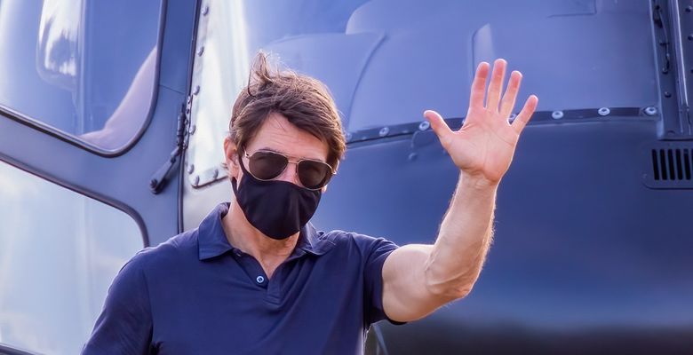 Tom Cruise și-a pilotat propriul elicoper până în Africa de Sud/ Profimedia