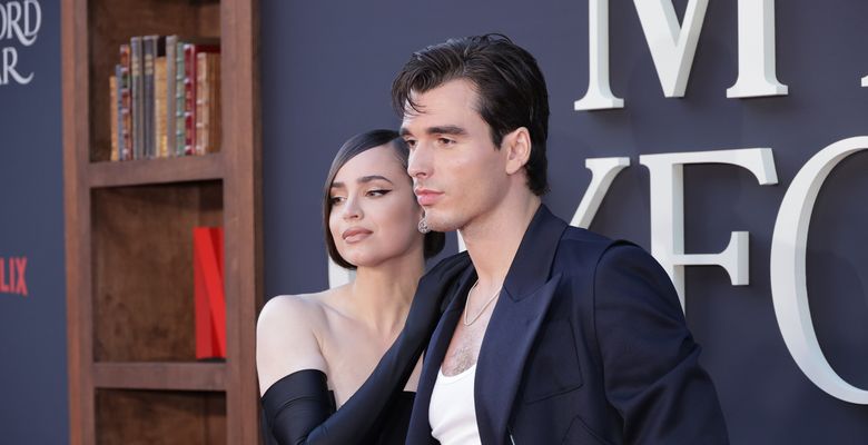 Sofia Carson și Corey Mylchreest/ Profimedia